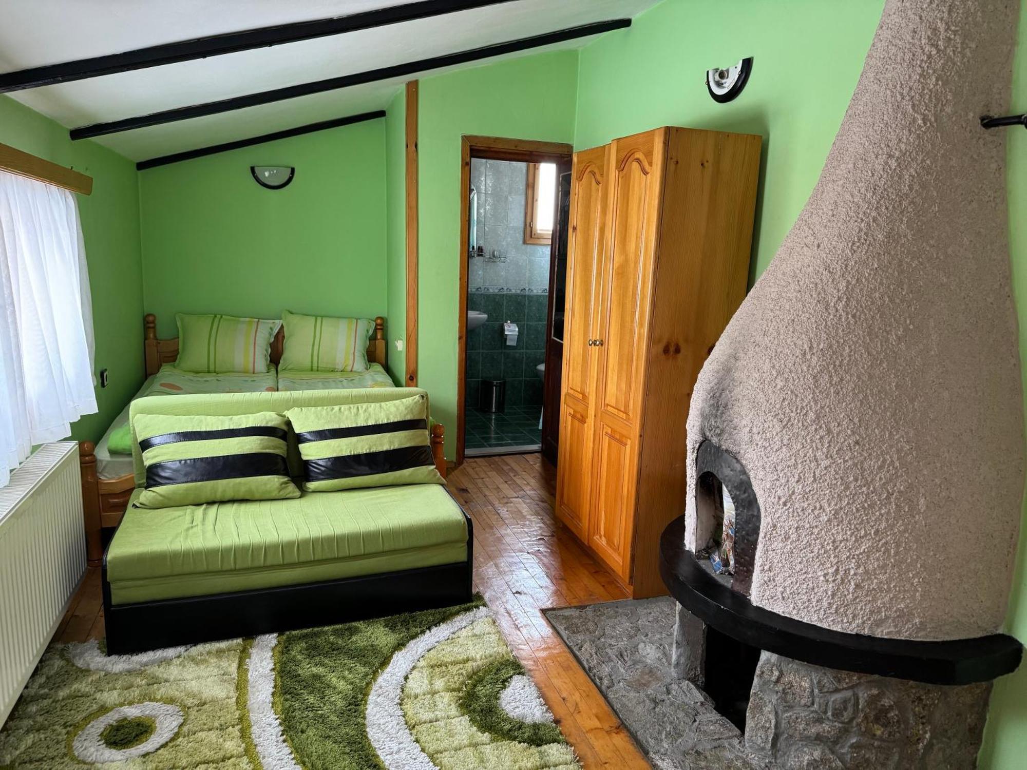 Mama Emiliya Guest House Beli Iszkar Kültér fotó