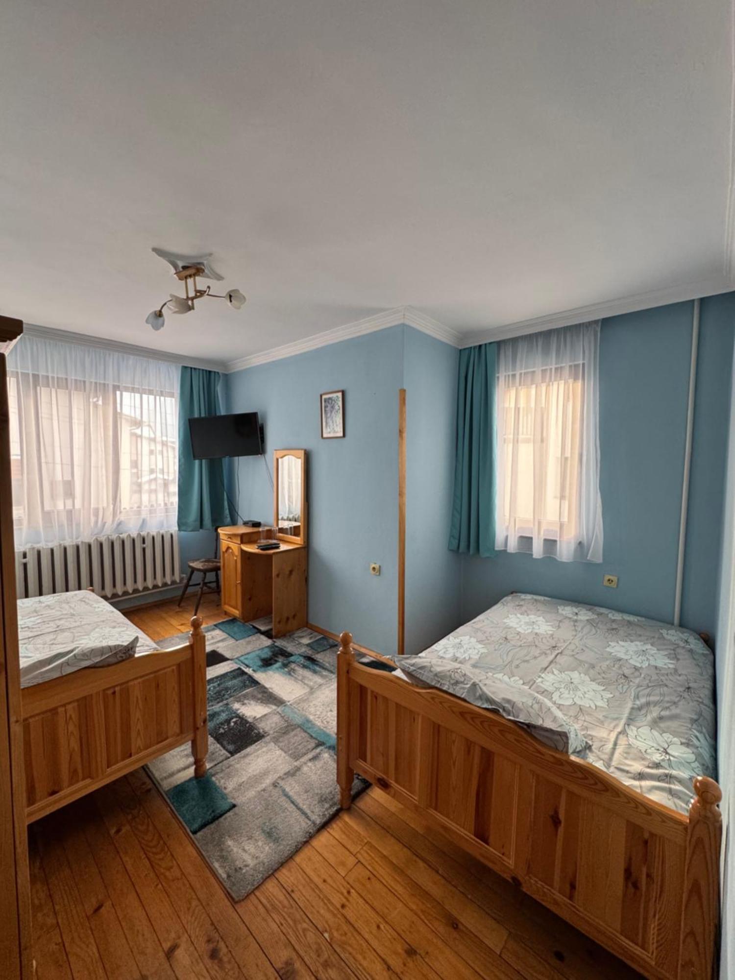 Mama Emiliya Guest House Beli Iszkar Kültér fotó