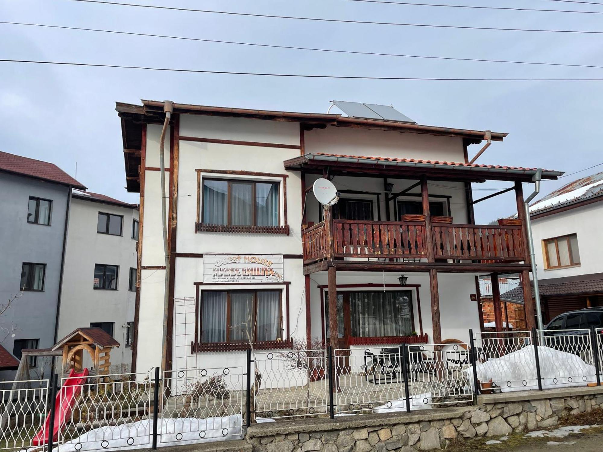 Mama Emiliya Guest House Beli Iszkar Kültér fotó